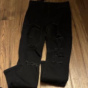 Elegant Black Distressed Women's Skinny Jeans